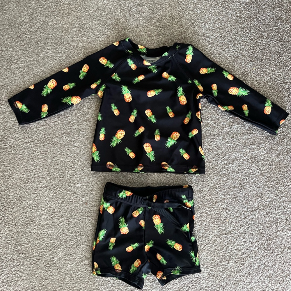 Old Navy Pineapple Print Black Swim Set